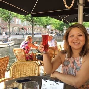 Meet your Posher, Leona